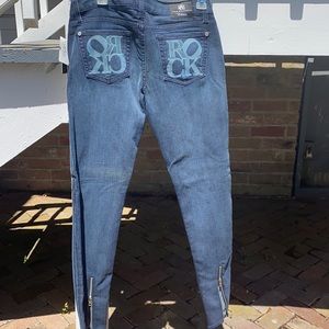Rock & republic blue jeans